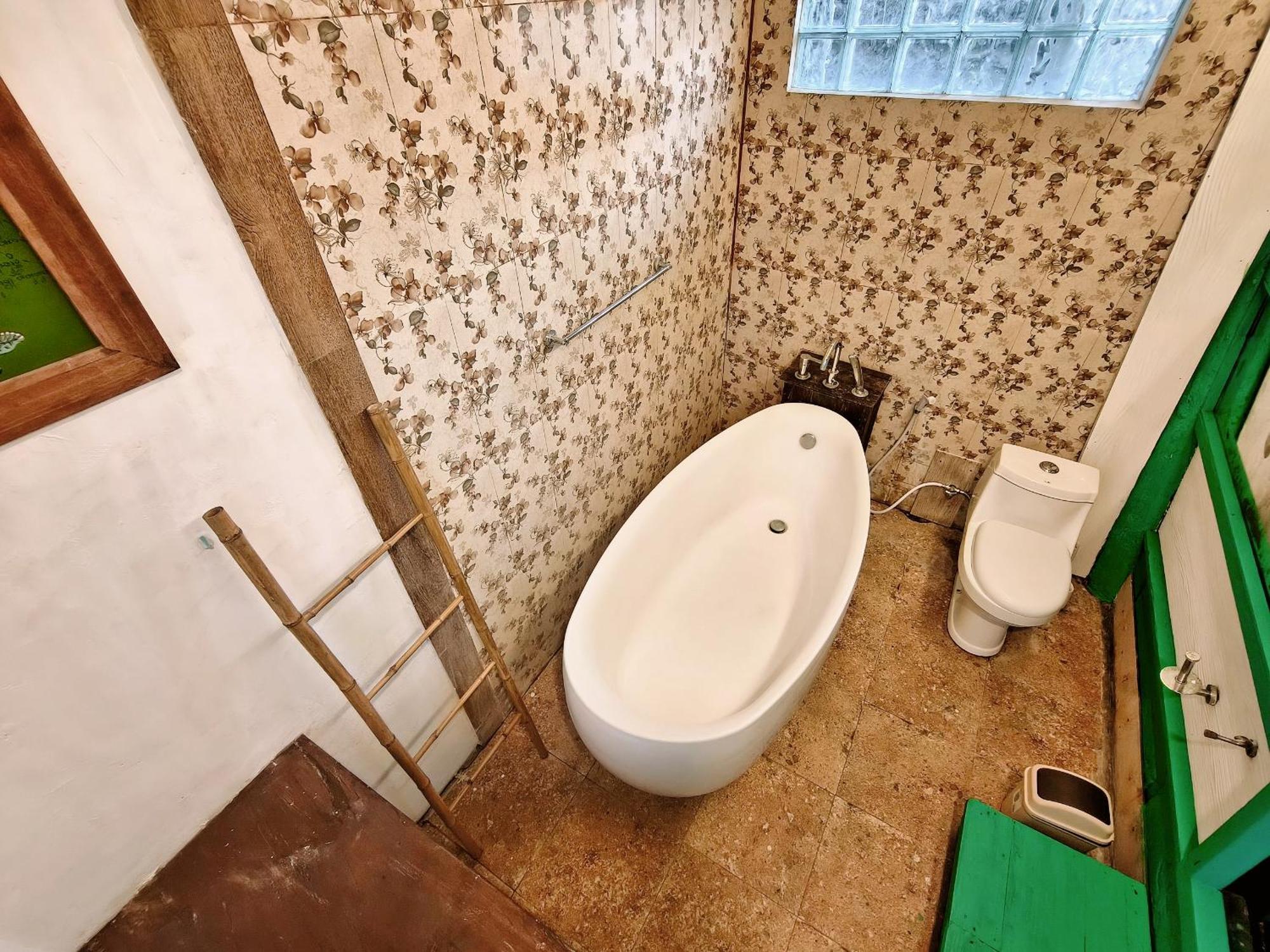 Panda Lumbung Bed & Breakfast Sanur Exterior foto