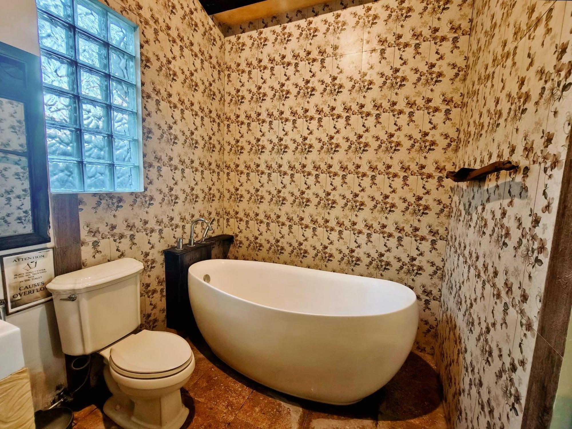 Panda Lumbung Bed & Breakfast Sanur Exterior foto